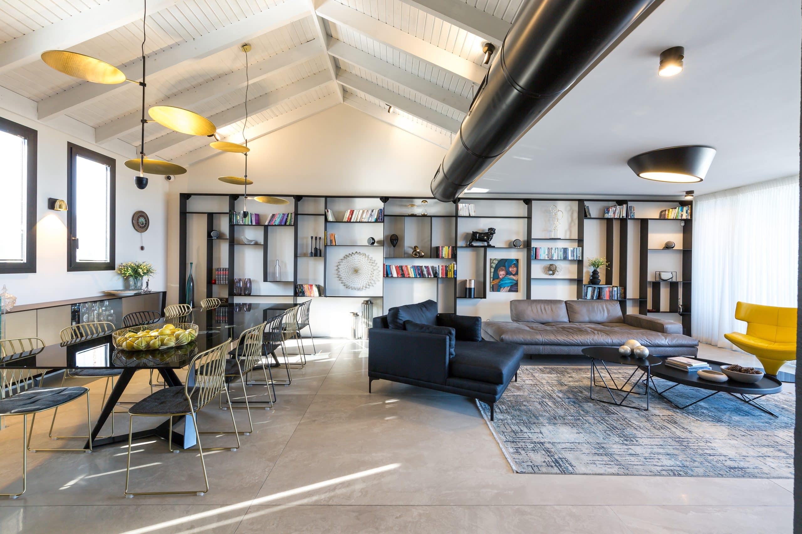 איך לבחור קבלן בנייה לבית יוקרתי: המדריך לקבלת החלטה נכונה במיליוני שקלים